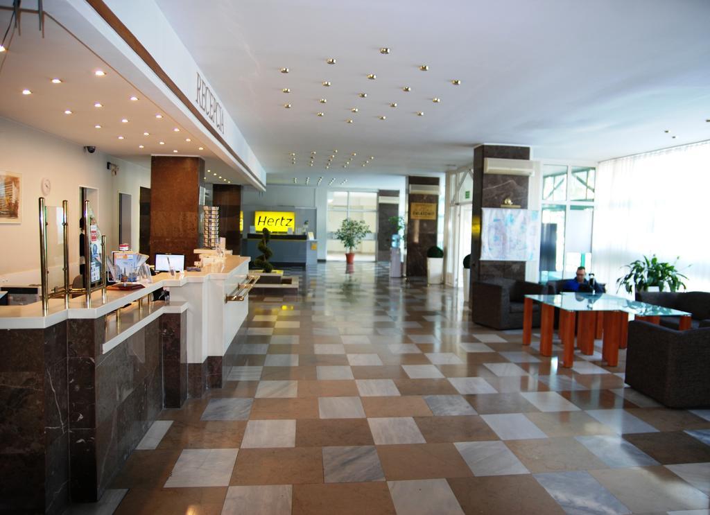 Hotel Swiatowit 우치 외부 사진