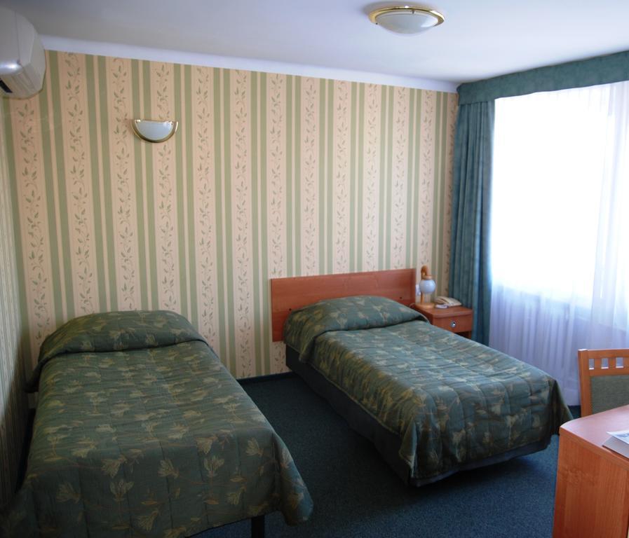 Hotel Swiatowit 우치 외부 사진
