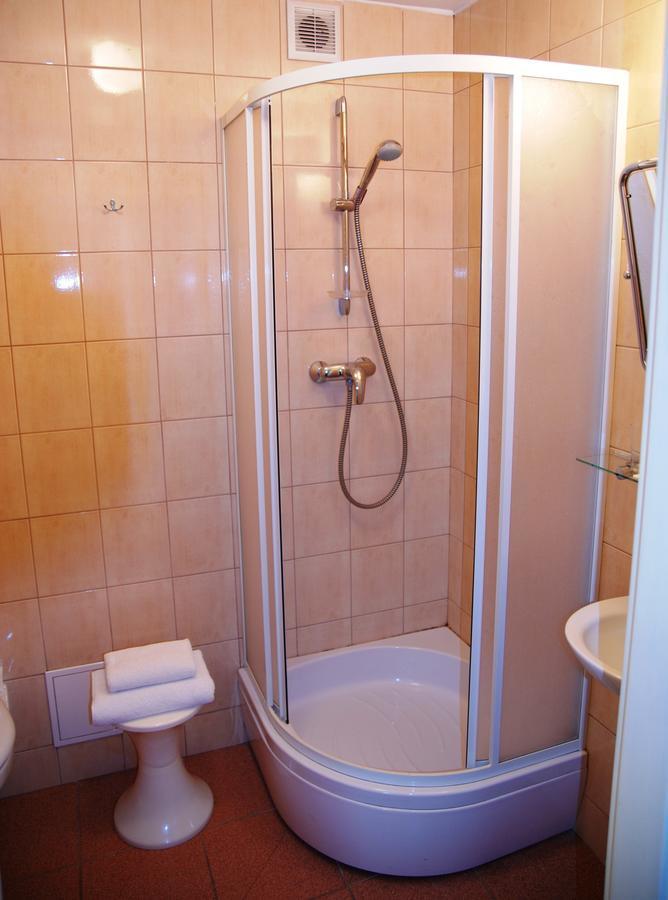 Hotel Swiatowit 우치 외부 사진